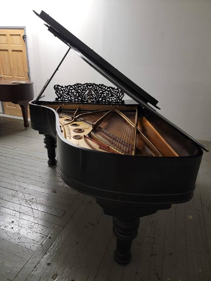 Thomas Edison's Steinway piano